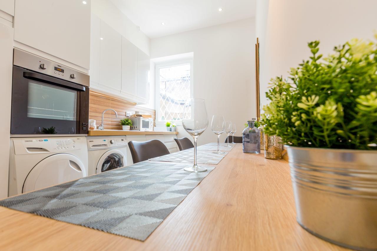 Real Apartments Zoltan Budapest Exterior photo